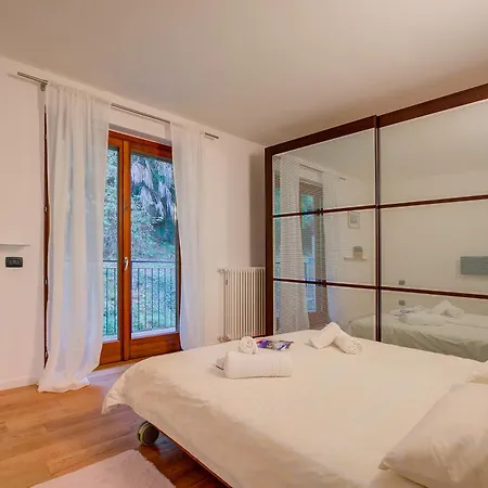 Apartment Lenni Swimming Pool And - Happy *